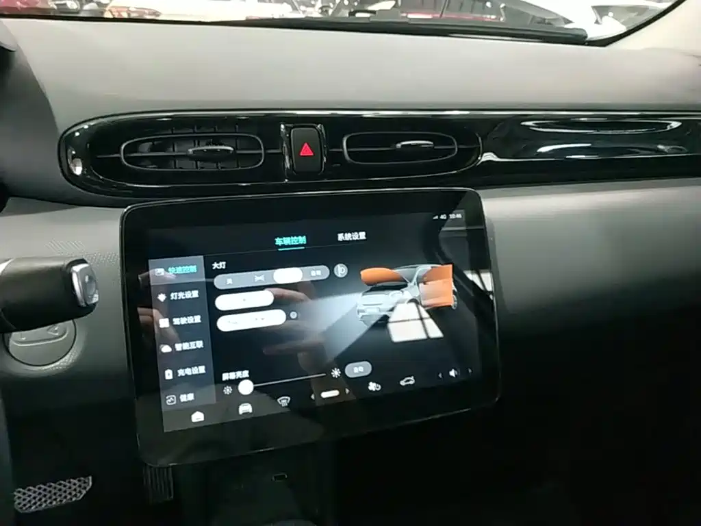 Leapmotor Leapmotor T03 — миниатюра 13