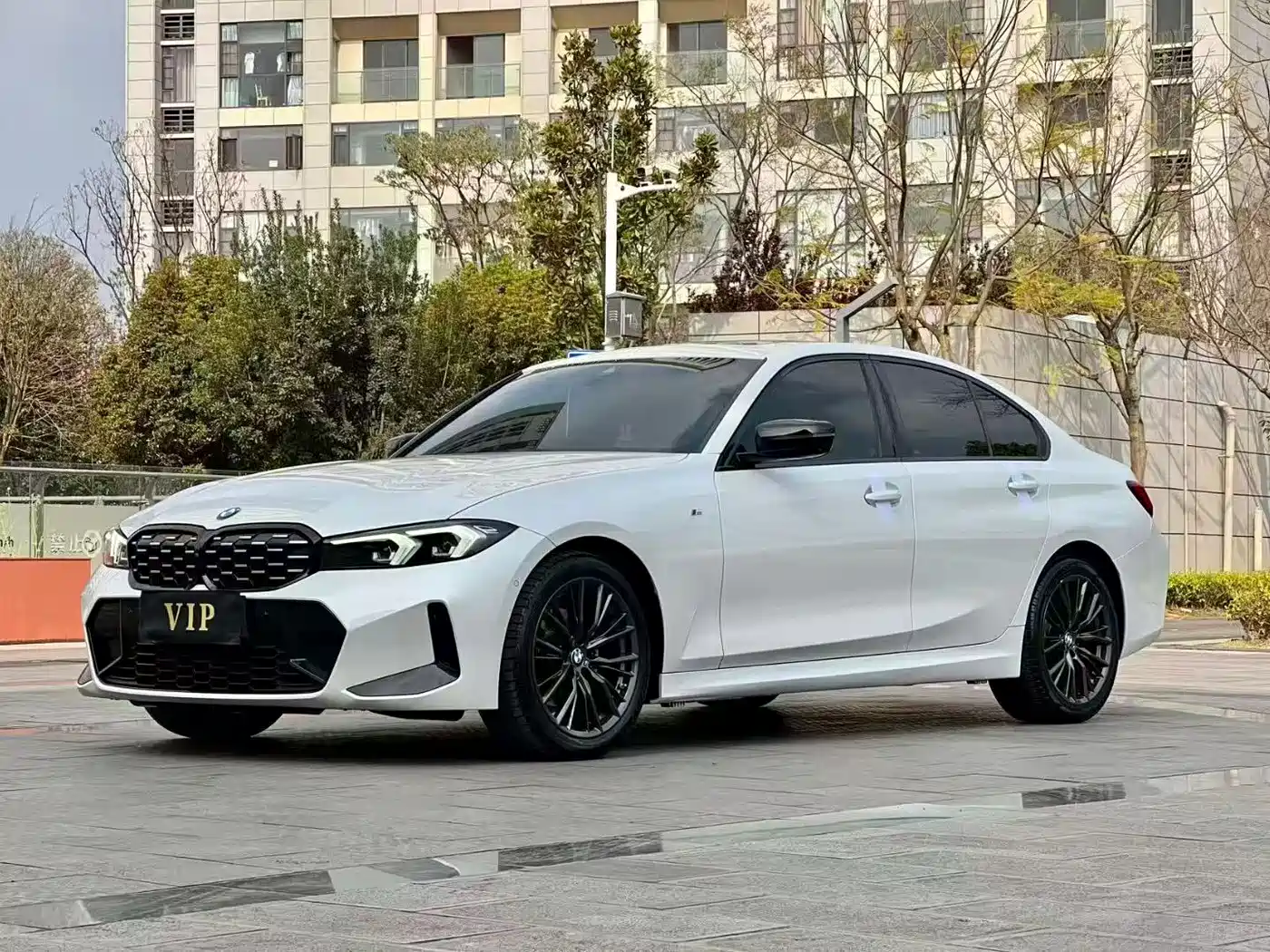 宝马3系 2023款 325i M运动曜夜套装 2023