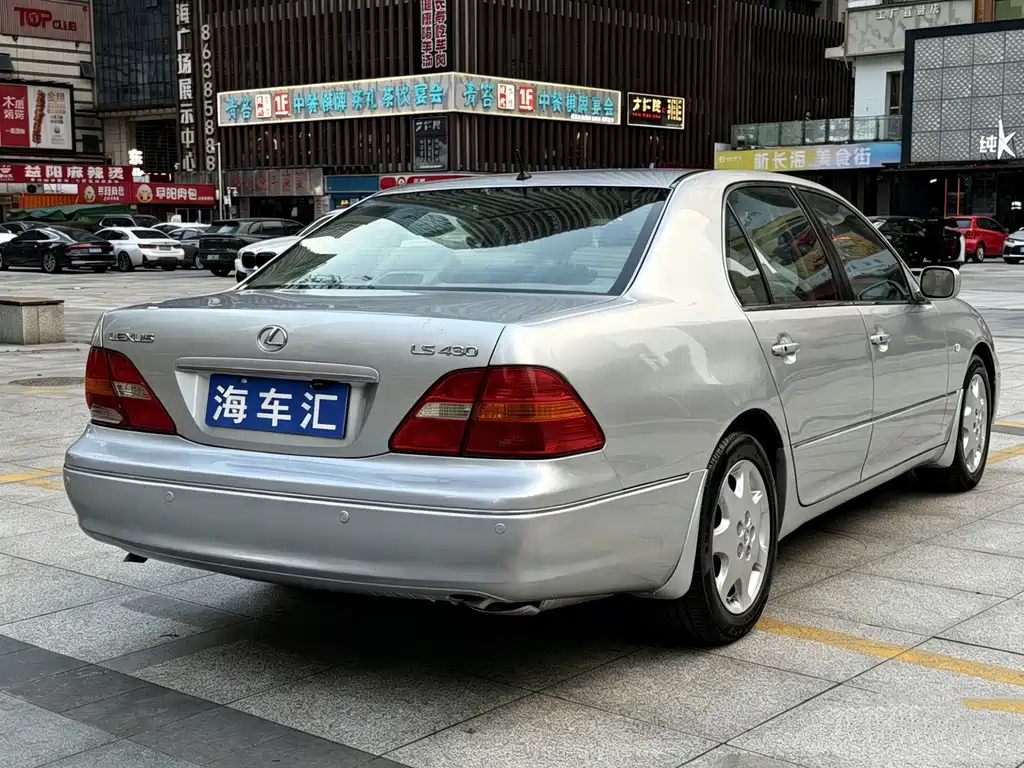 Lexus LS — миниатюра 4