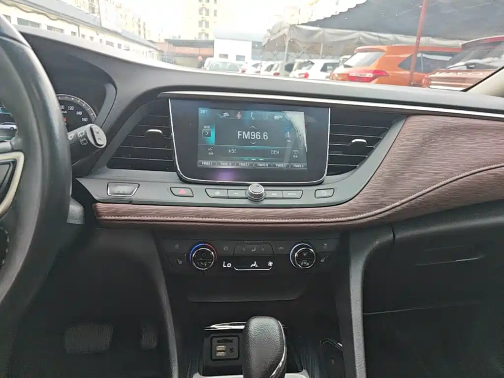 Buick GL6 — миниатюра 13