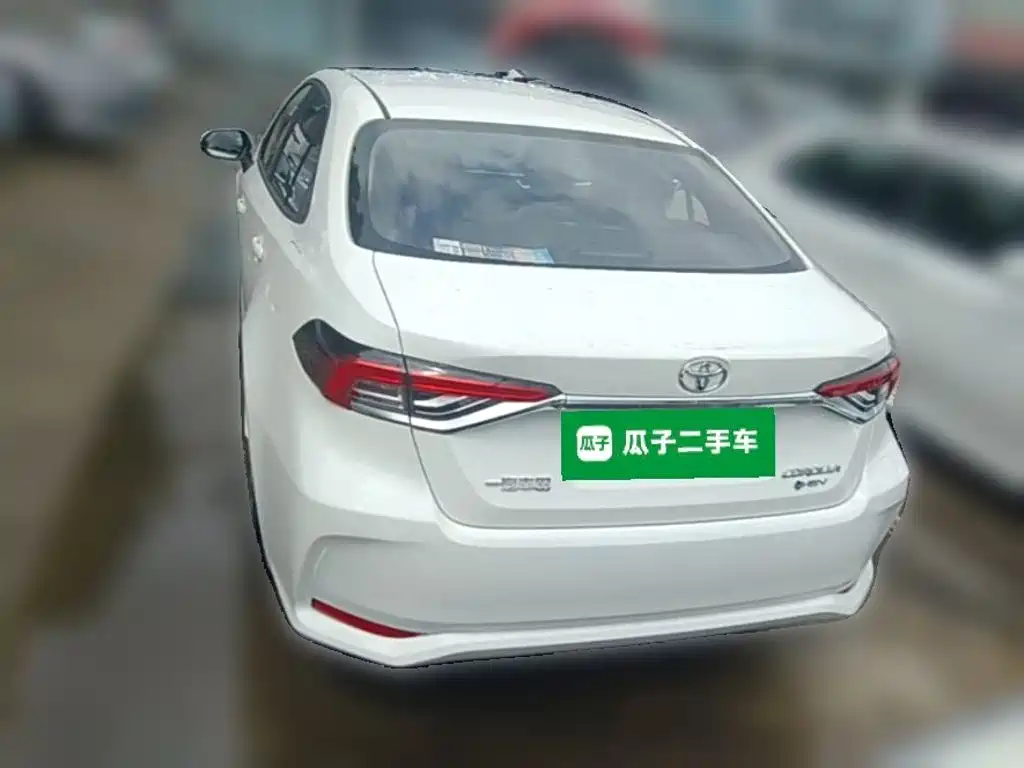Toyota Corolla — миниатюра 8
