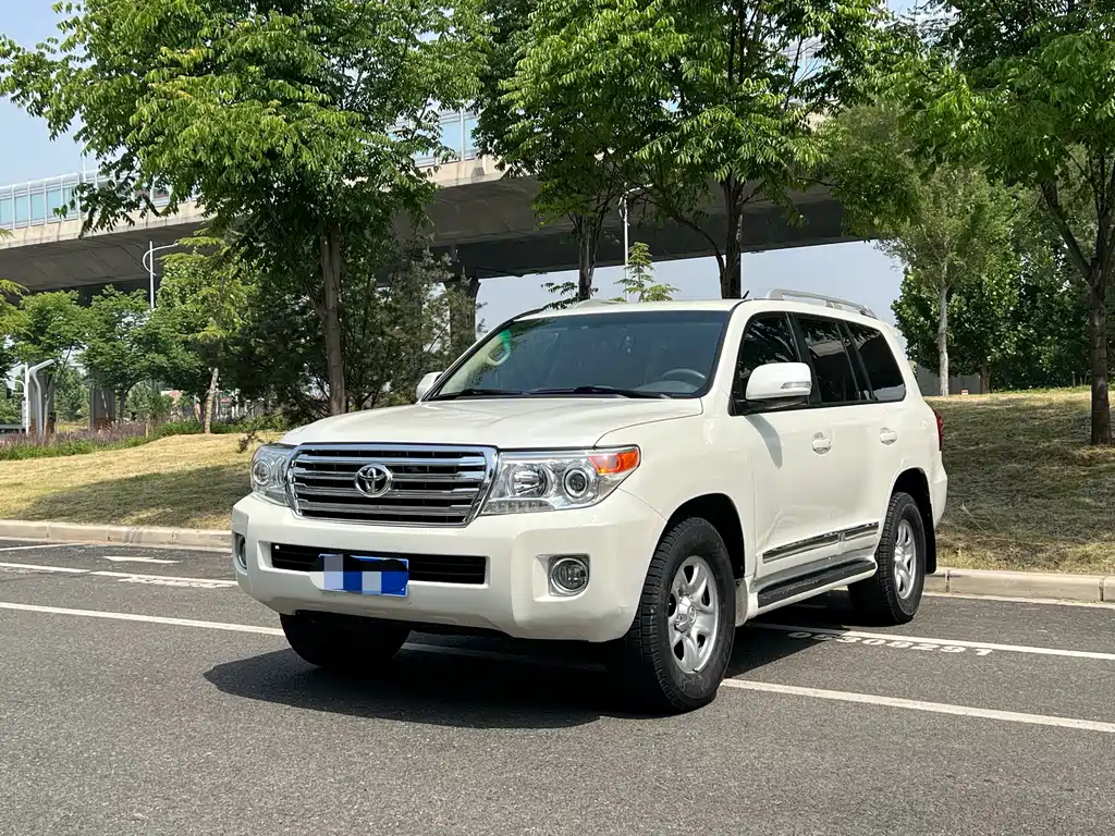 Toyota Land Cruiser 2016