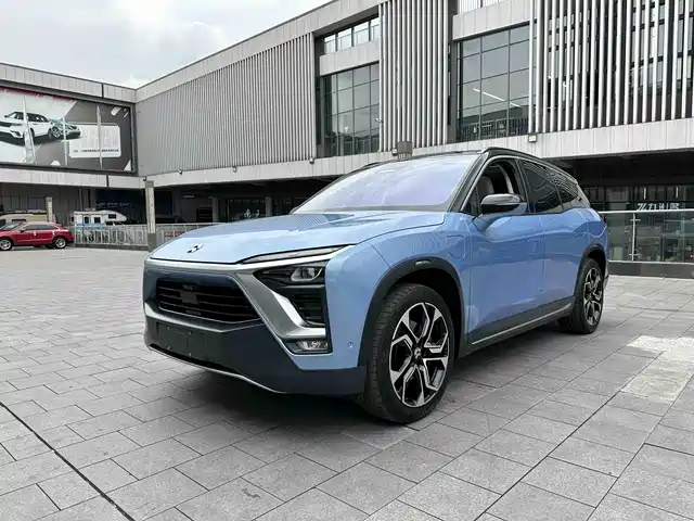 NIO NIO ES8 2019