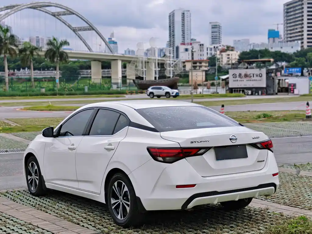 Nissan Sylphy 2020 1.6L XL CVT Enjoy