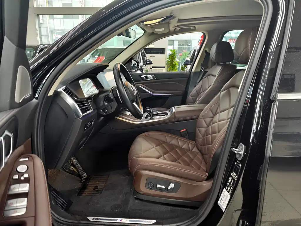 BMW X5 — миниатюра 13