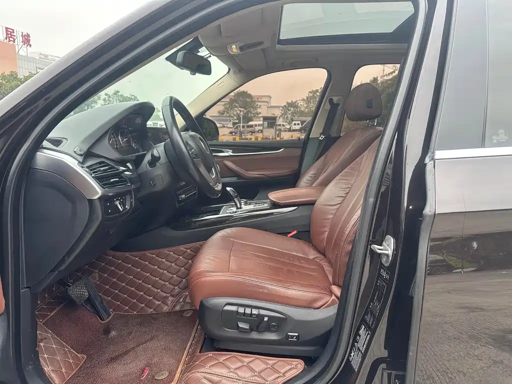 BMW X5 2014 xDrive35i Lead
