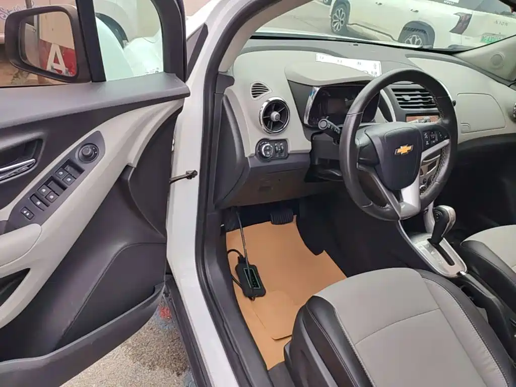 Chevrolet Trax — миниатюра 16