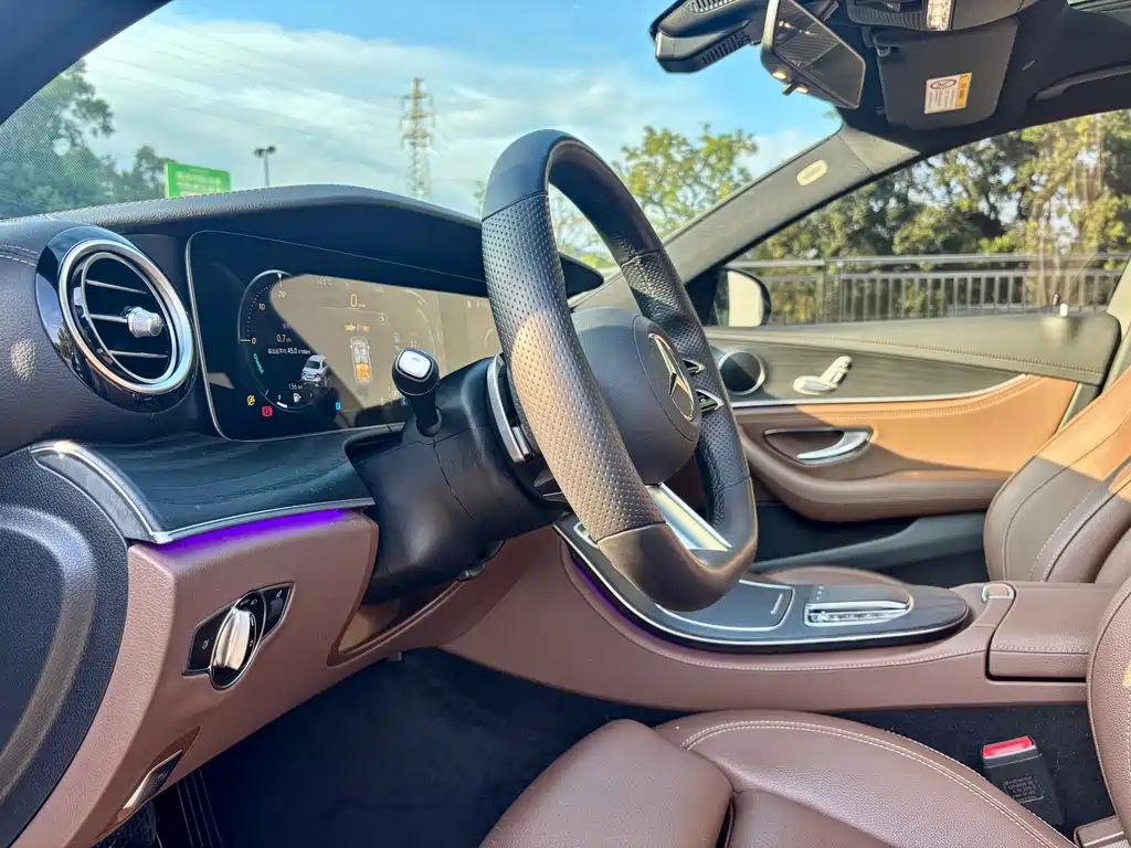 Mercedes-Benz E-Class E 2022 E 260 L Sport
