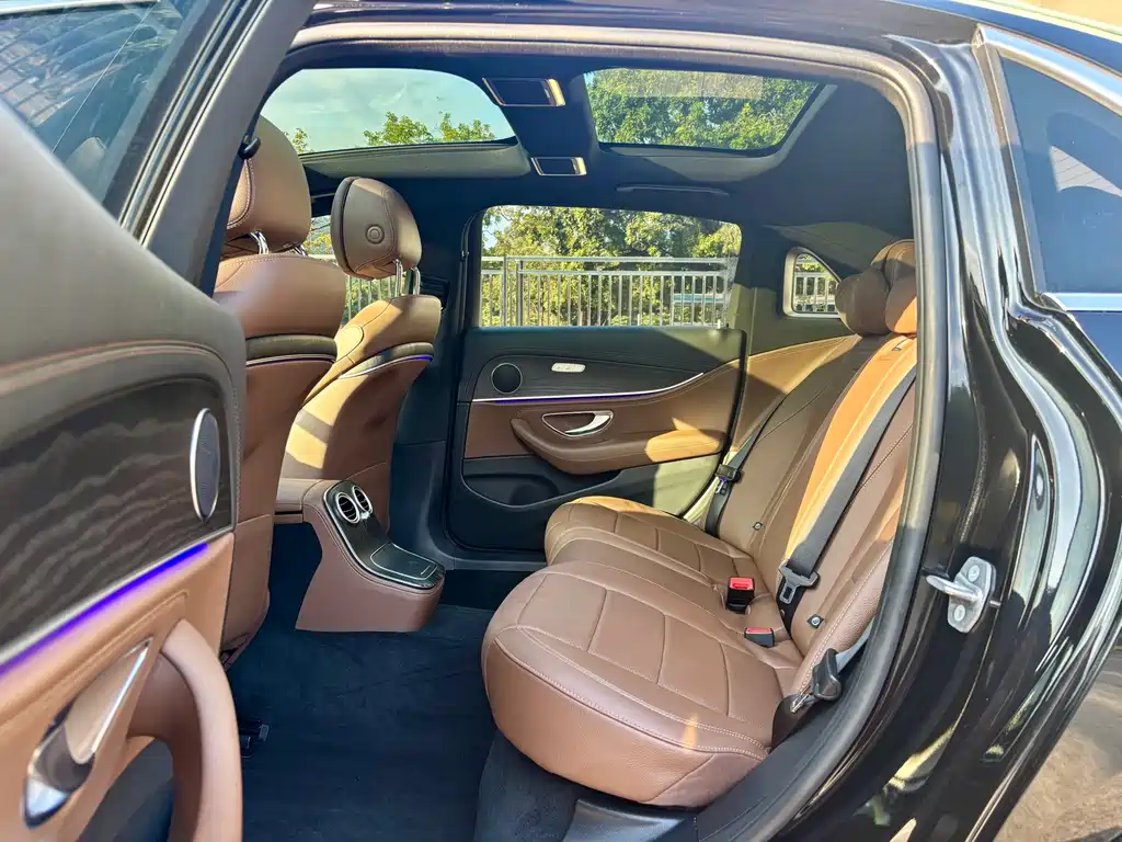 Mercedes-Benz E-Class E 2022 E 260 L Sport