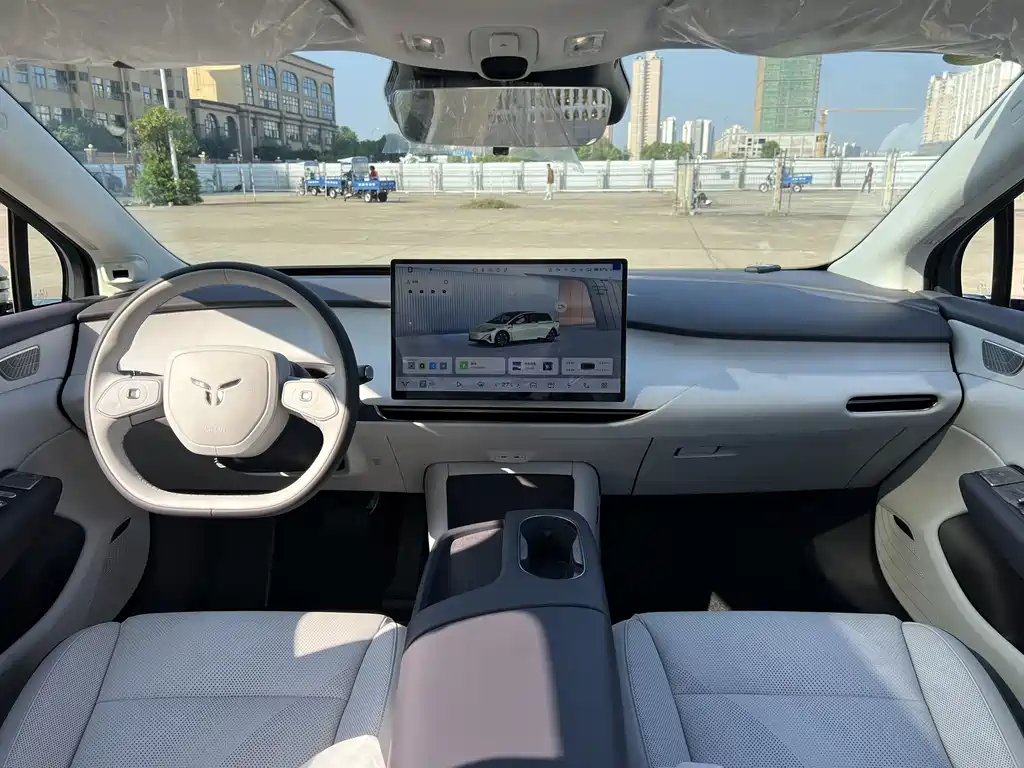 Hongqi HONGQI TIANGONG 05