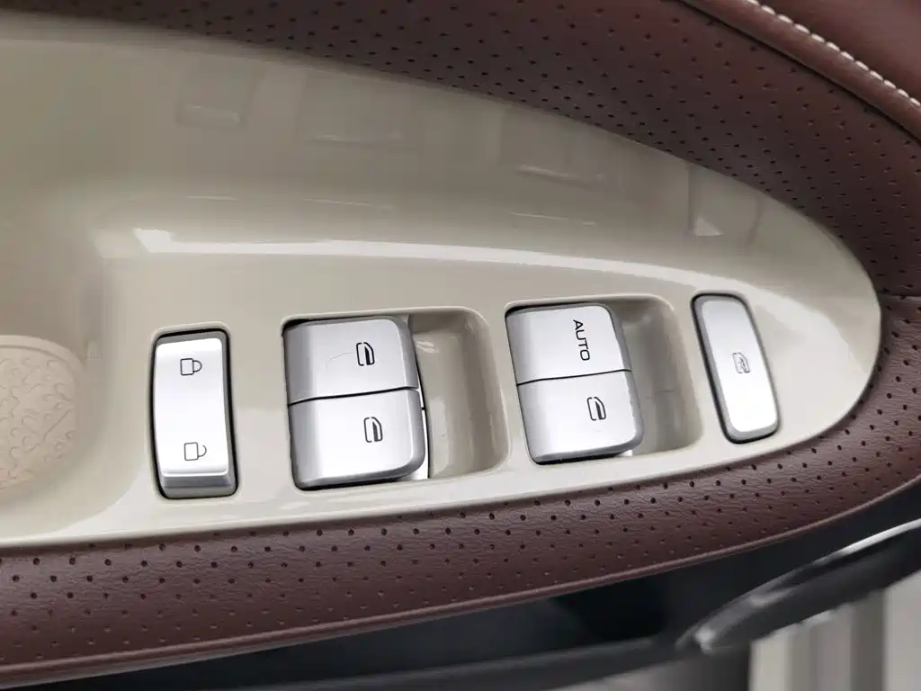 Wuling Bingo — миниатюра 9