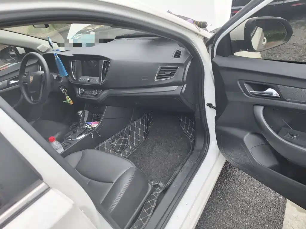 Roewe 360 — миниатюра 20