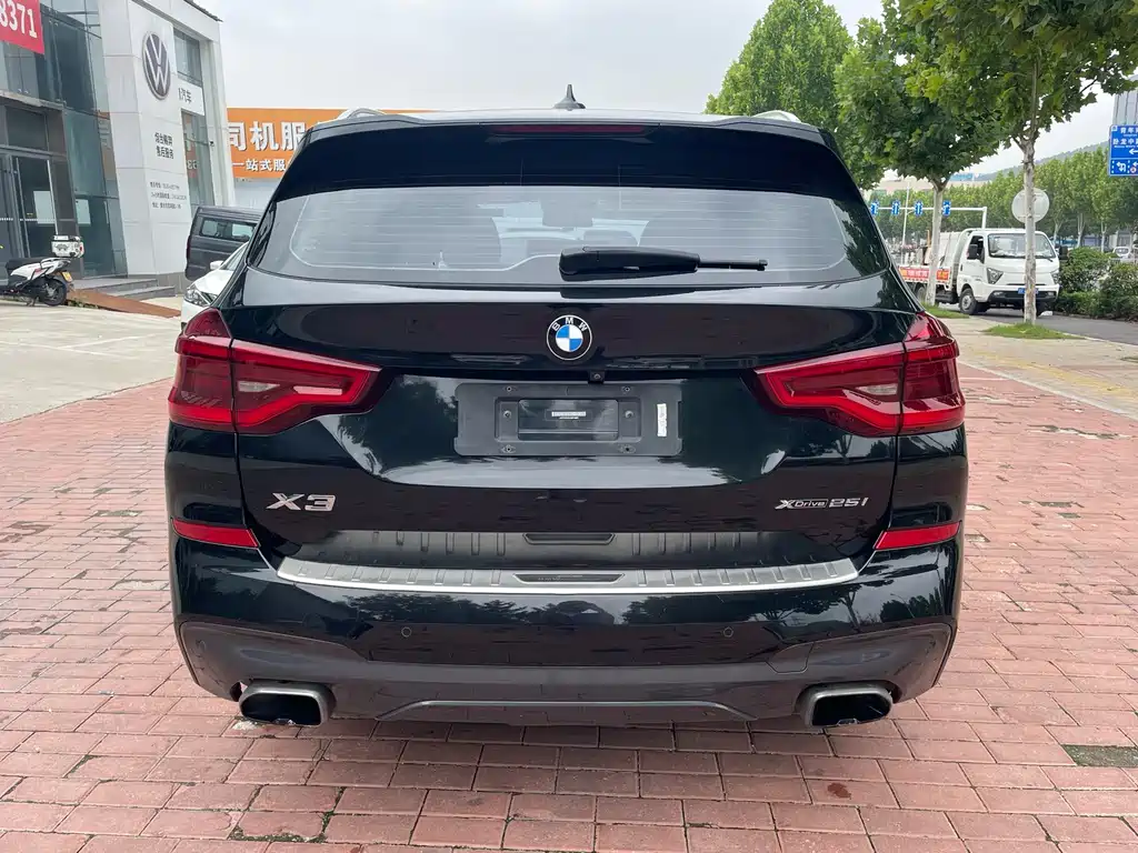 BMW X3 — миниатюра 5