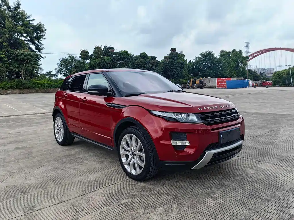 Land Rover Range Rover Evoque 2013 2.0T 5