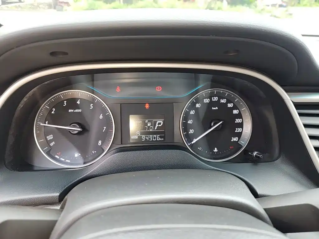Buick Excelle — миниатюра 12