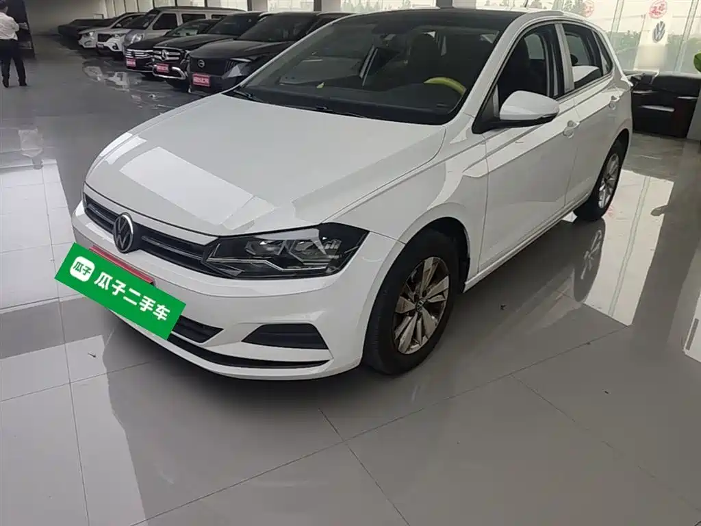 Купить Volkswagen Polo