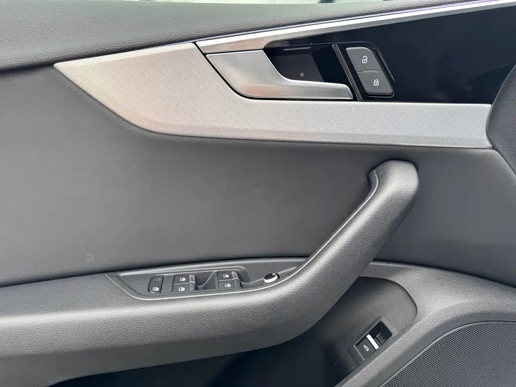 Audi A5 (Import) — миниатюра 5