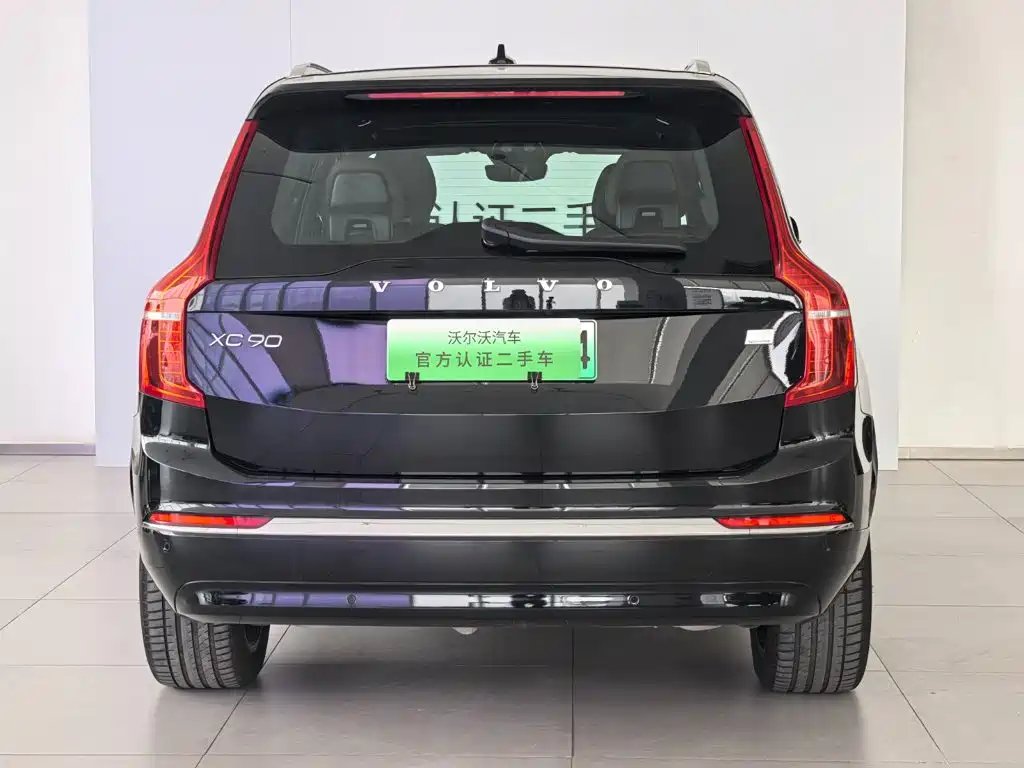 Volvo XC90 PHEV — миниатюра 12