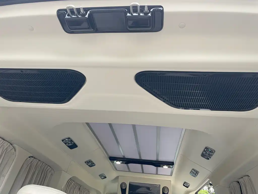 Maxus V90 — миниатюра 26