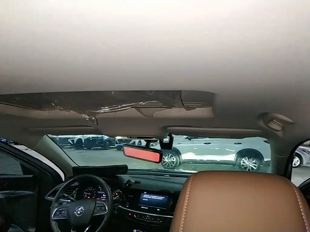 Buick Regal — миниатюра 18