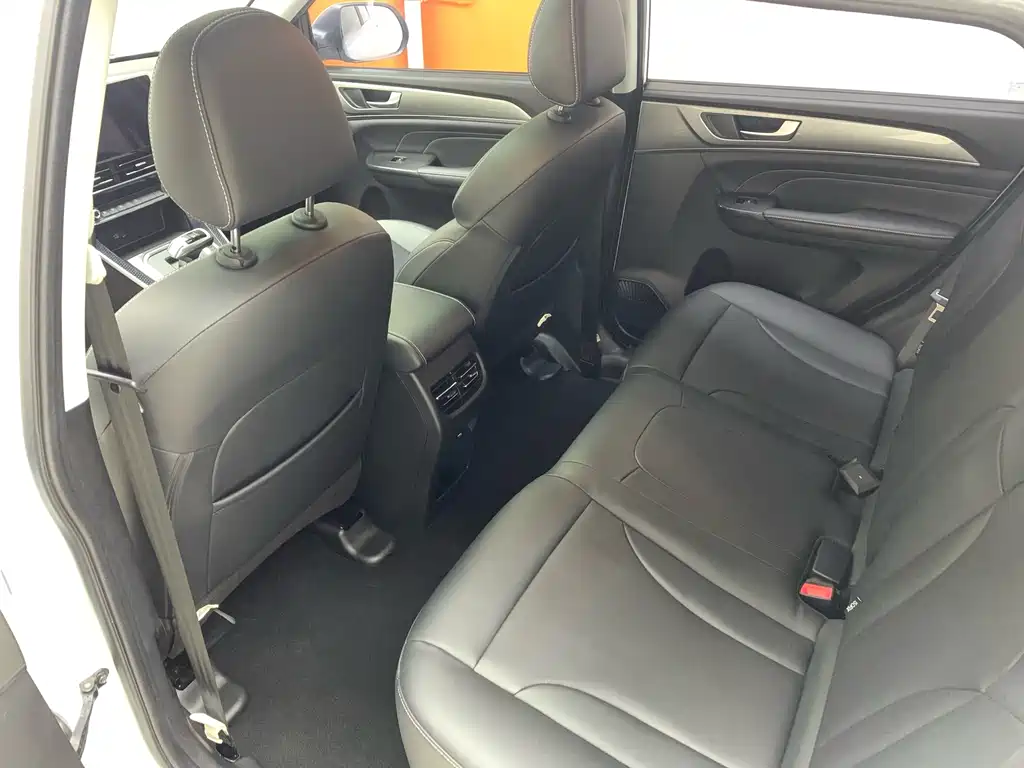 Haval M6 2021 PLUS 1.5T DCT Luxury