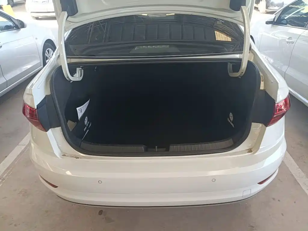 Volkswagen Sagitar — миниатюра 19