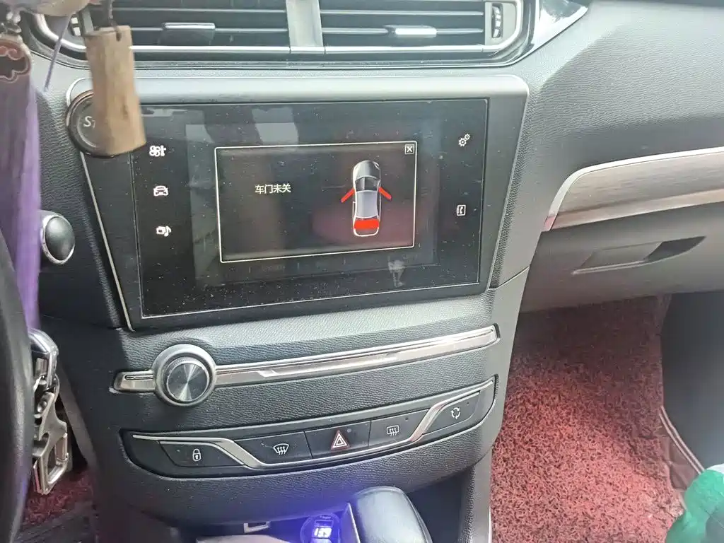 Peugeot 408 — миниатюра 14