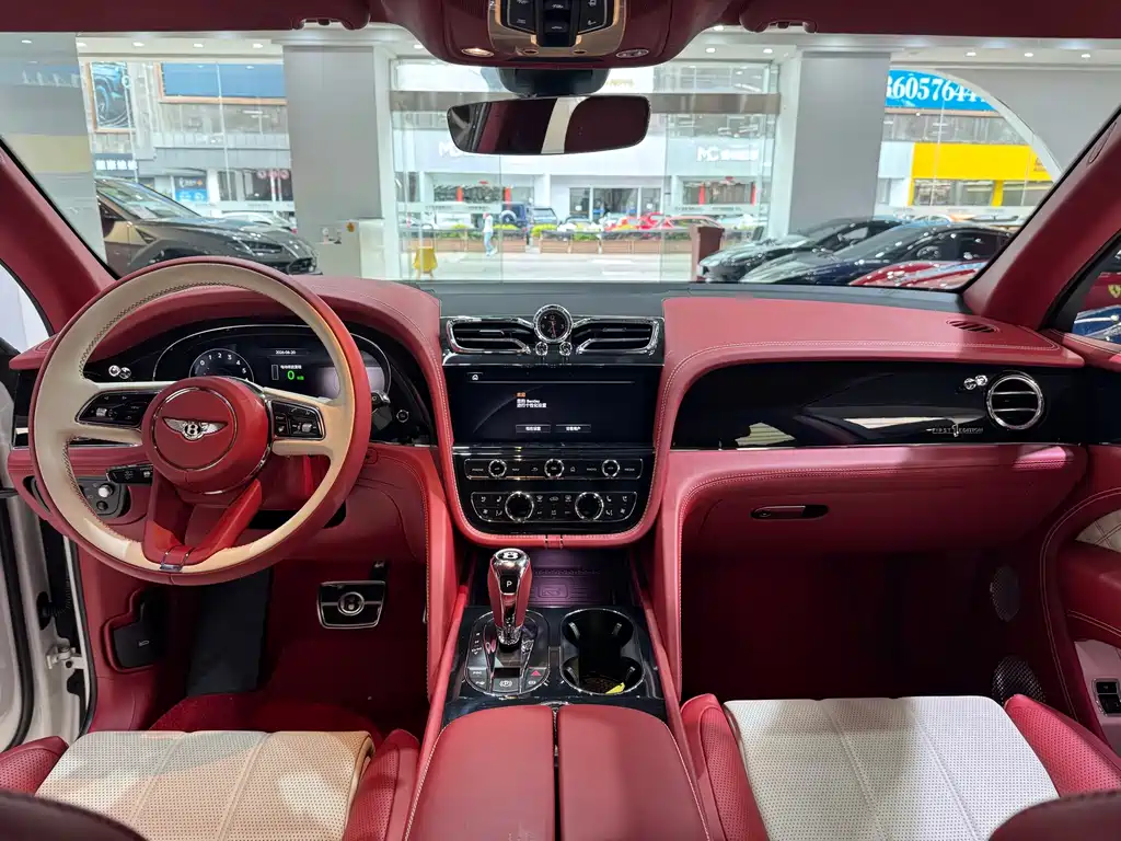 Bentley Bentayga 2021 4.0T V8