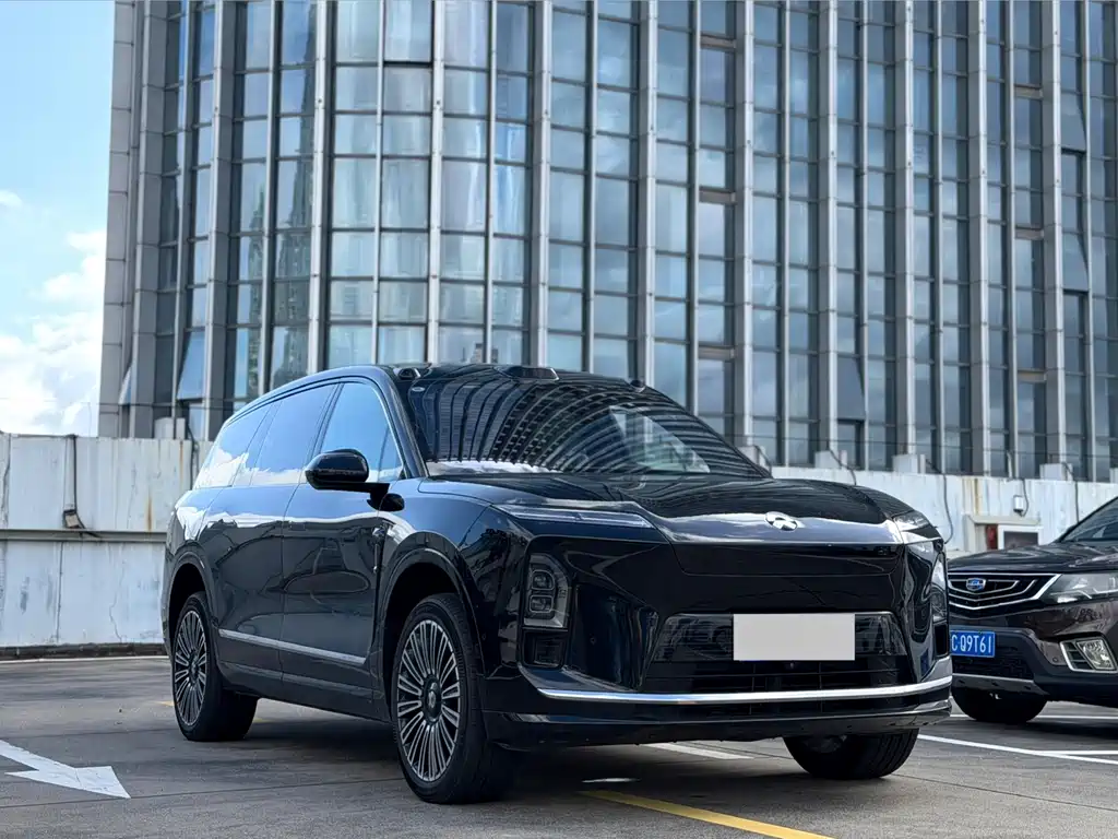 NIO ES8 — миниатюра 3