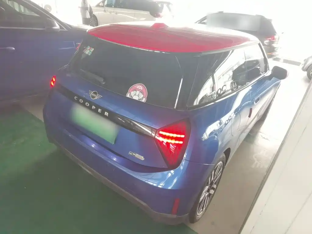 MINI MINI COOPER EV — миниатюра 7