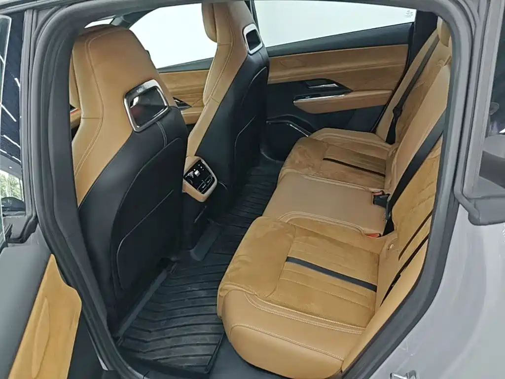 Mazda EZ-6 — миниатюра 17
