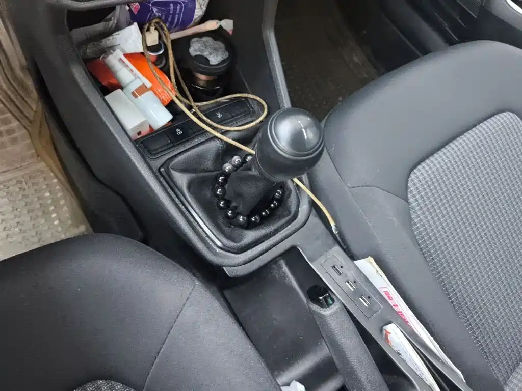 Volkswagen Santana — миниатюра 7