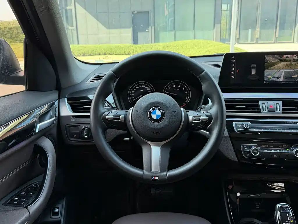 BMW X1 — миниатюра 6