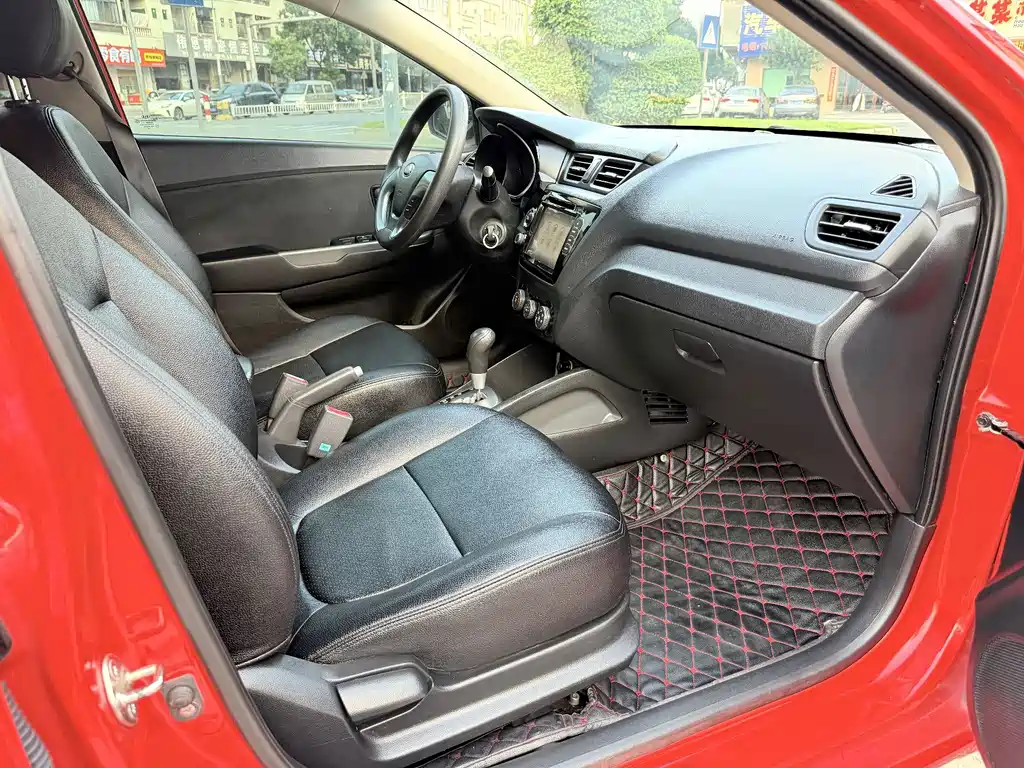 Kia K2 — миниатюра 7
