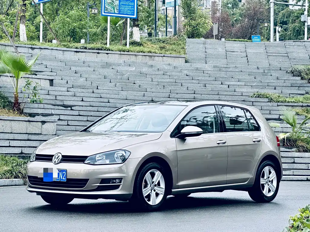 Volkswagen Golf — миниатюра 6