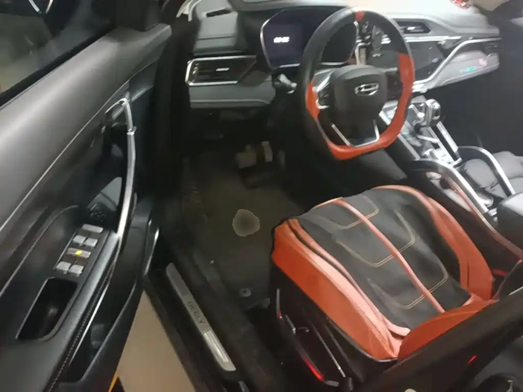 Geely Boyue — миниатюра 16
