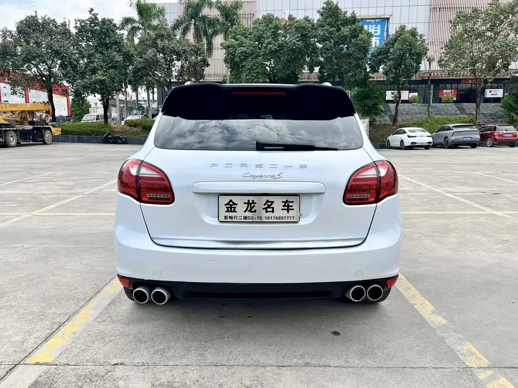 Porsche Cayenne 2011 Cayenne 3.0T