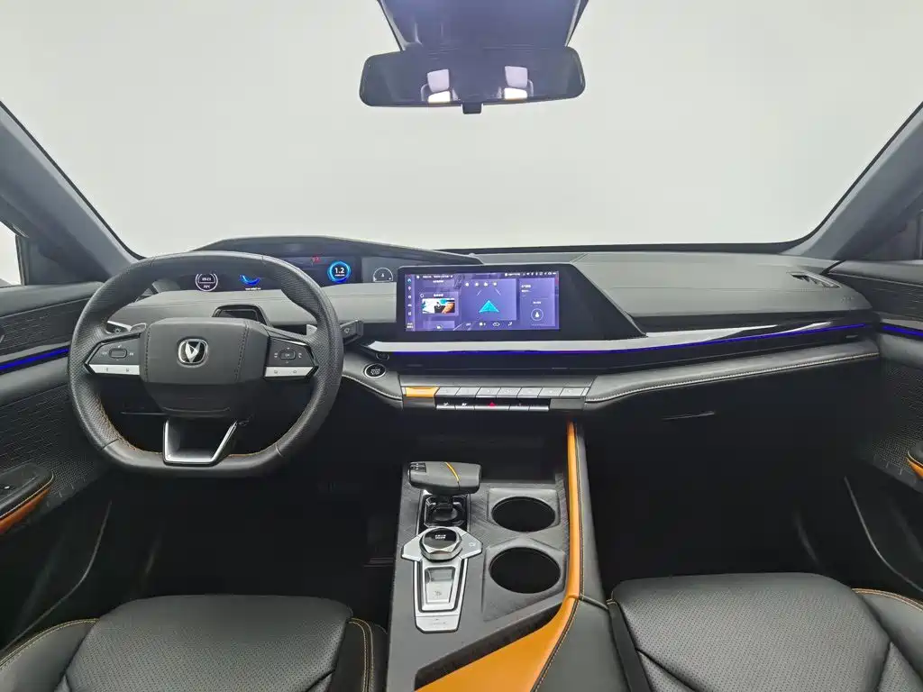 Changan UNI-V — миниатюра 5