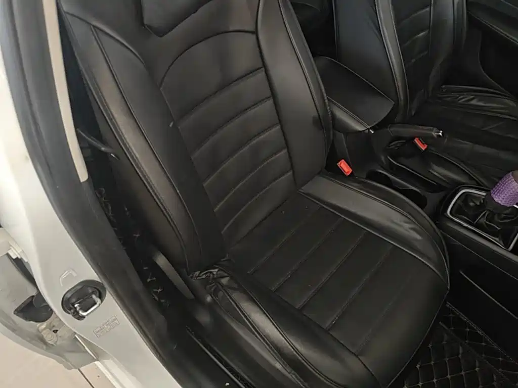 Roewe i5 — миниатюра 25