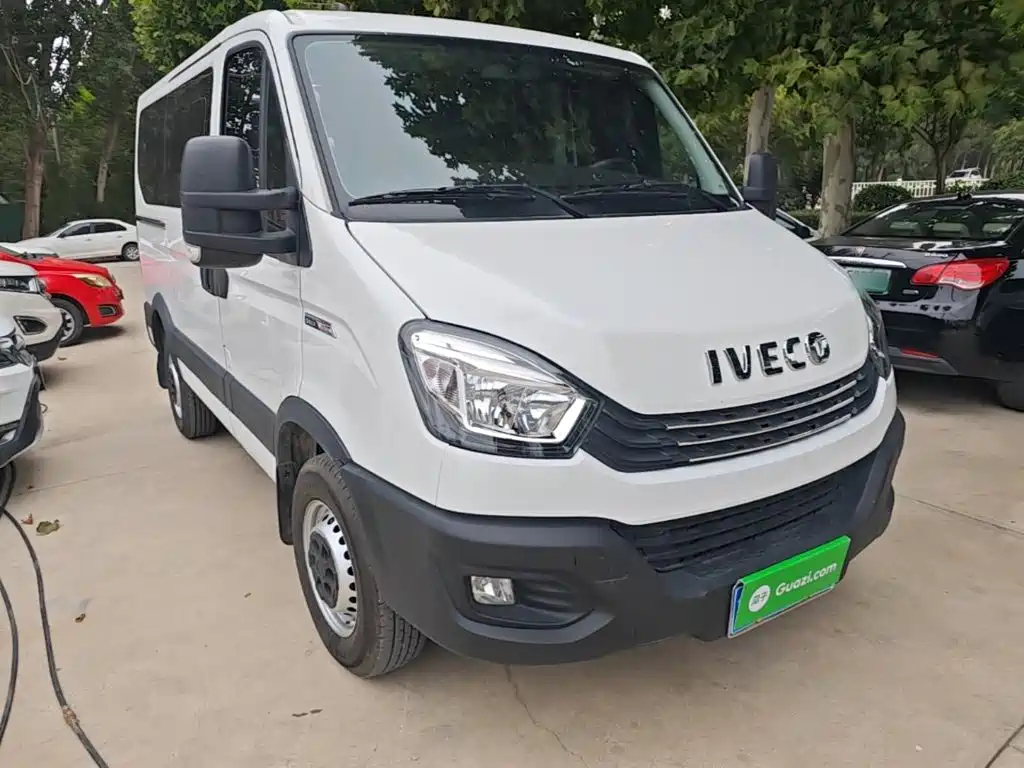 IVECO Ousheng — миниатюра 4