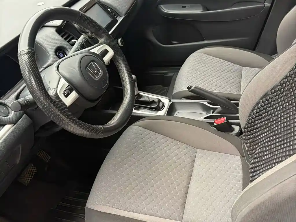 Honda Fit — миниатюра 5