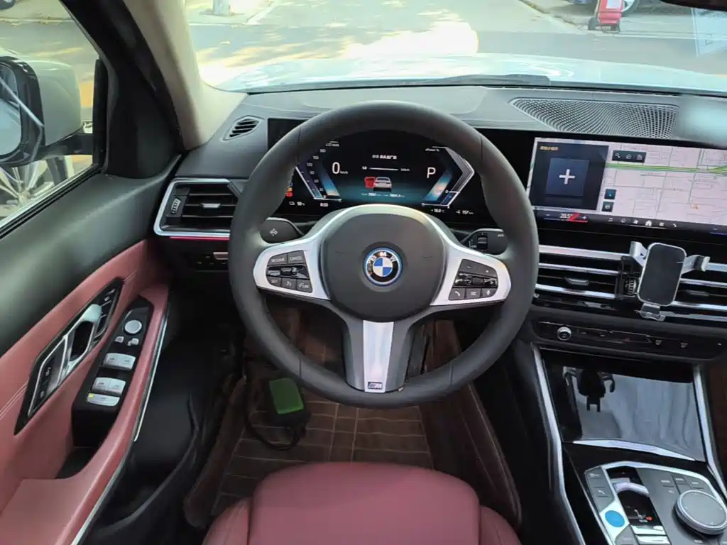 BMW i3 — миниатюра 11