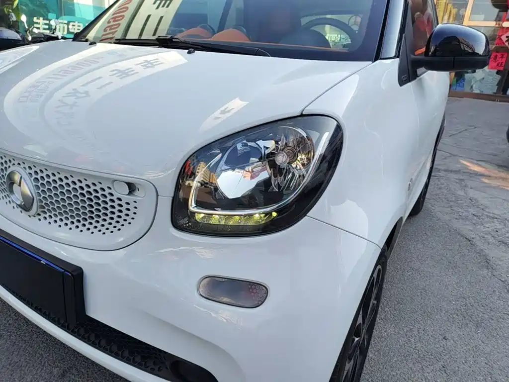 smart Smart Fortwo — миниатюра 24