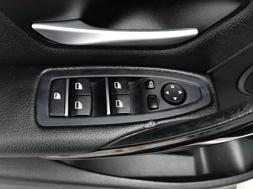 BMW 3 Series 3 2016 320Li Fashion