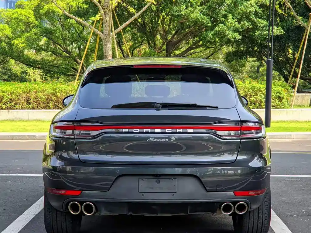Porsche Macan — миниатюра 16
