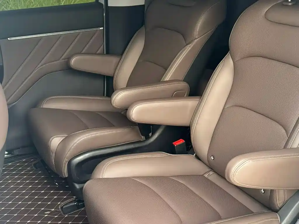 Wuling Звездный свет 730 Новая энергия — миниатюра 15