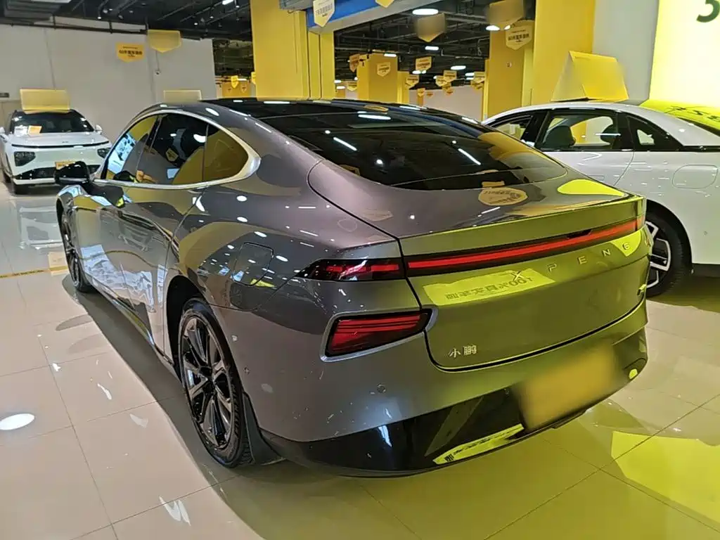 XPeng P7 — миниатюра 5