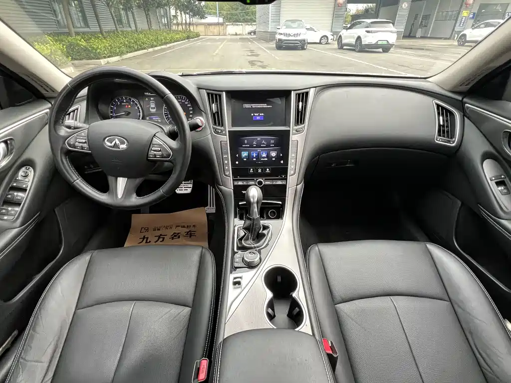 Infiniti Q50L — миниатюра 10