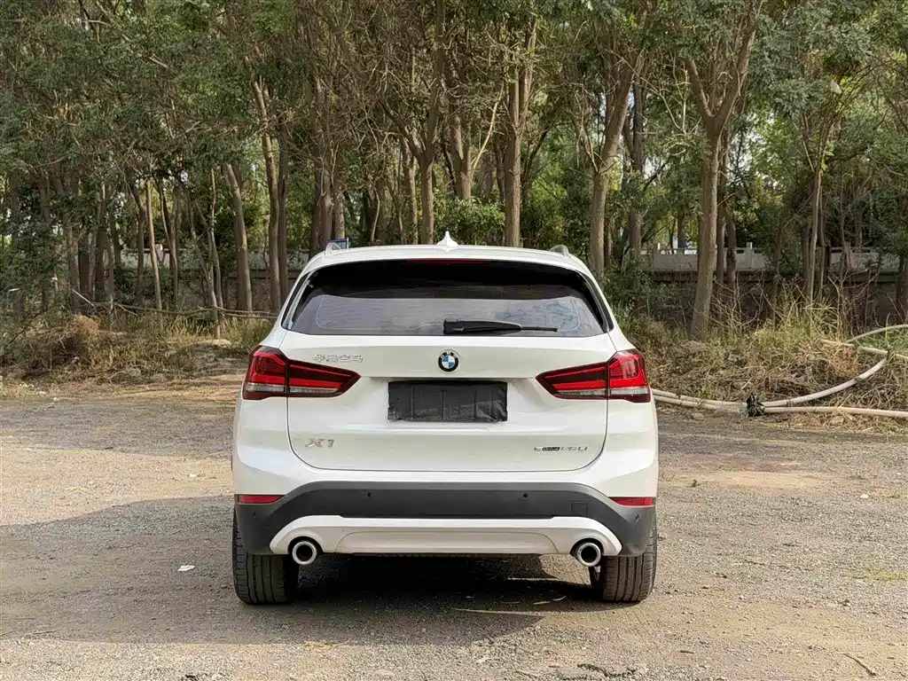 BMW X1 2022 sDrive25Li Lead
