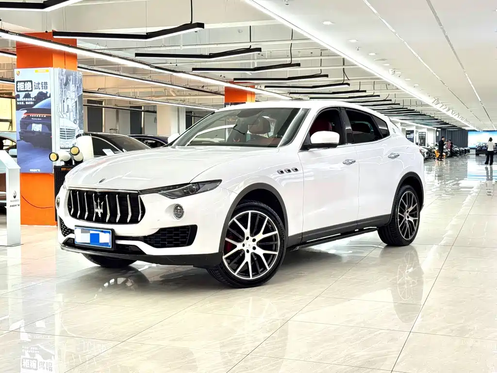 Maserati Levante — миниатюра 2